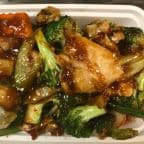 Best Chicken with Garlic Sauce in Mchenry, IL